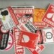 10 db 50Pcs sok vicces fekete és piros matrica Snowboard poggyász autós laptop
