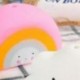 5X (1db babafürdős játékok fürdőszobában játszó vízpermetező eszköz Rainbow Shower Flo A7Z1.)