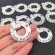 Csomag 10 ötvözet ősi ezüst &quot Szeretlek jobban&quot  kerek 30 mm-es DIY Antique Me O4V8