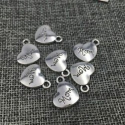 Mini szerelem szív &quot anya&quot  csomag 40 DIY Charms medál ravaszkodáshoz, ékszerek M H6Q4