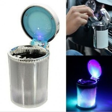 1X (Autó hamutartó többszínű automatikus hordozható autós utazási LED lámpa Cigarett H3Z3