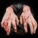 2X (2 db / készlet Horror Hamis Törött Véres Kézzel Halloween Smink Prop Cosplay C A7E2