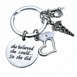 Sokan azt hitte, hogy így tette a fecskendő orvos nővér sapka Charms kulcstartóját