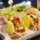 Piros - Taco tartók hullám alakú mexikói étel állvány Hot dog tartó állvány Taco állvány kijelző