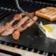 2db Fekete - 44cm x 33cm-es - Tapadásmentes grill sütőlap - BBQ - Kerti sütögetéshez