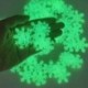 kék - 50db 3D hópehely világító fal matrica fluoreszkáló ragyogás a sötét fal dekoráció otthoni gyerekszoba