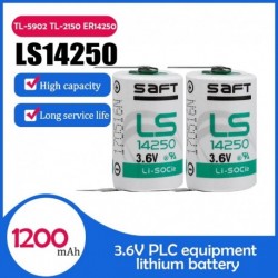 2db / tétel Eredeti SAFT LS14250 LS 14250 3.6V 1200mAh 1/2 AA 1 / 2AA lítium akkumulátor csapokkal PLC berendezésekhez CNC