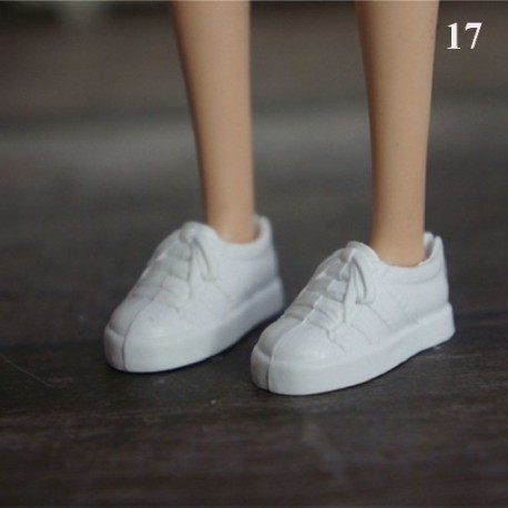 Szín: 17 - NK Akciós babacipők Színes aranyos sarkúak Divatos vállfák Barbie babához Kiegészítők Kiváló minőségű