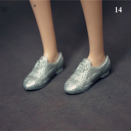 Szín: 14 - NK Akciós babacipők Színes aranyos sarkúak Divatos vállfák Barbie babához Kiegészítők Kiváló minőségű