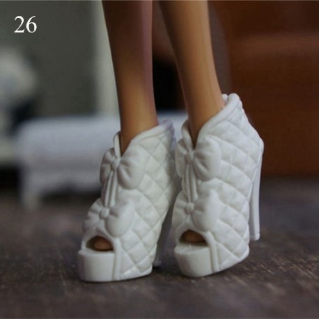 Szín: 26 - 22 stílus lábhossz 2,2 cm divatos műanyag babacipő zokni hosszú térd csizma Hero Dolls csizmatartozékok