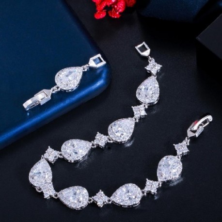 Fém szín: ezüst színű - CWWZircons Top Bling nagy vízcsepp cirkónia rózsa arany színű tenisz karkötő nőknek Divatos