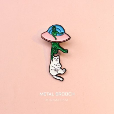 Fém színe: CC382 - Őrült idegen UFO zománctűk Idegenek macskákat fogni Univerzum UFO kozmikus léghajó Fehér macska