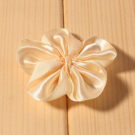 Szín: elefántcsont - 10db/tétel 2&quot  16 színű hajkapcsok szatén szalag szirom virág hajhoz kiegészítők mesterséges