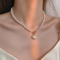 Fém színe: A - Luxus Designer Elegáns Gyöngygyöngy Nyaklánc Női Divat Strasszos Kagyló Szívfüggő Nyaklánc Choker