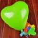 Szín: zöld - 10db/tétel Romantikus 12 hüvelykes 2,2g Red Love Heart Latex hélium lufi esküvői dekoráció Valentin-napi