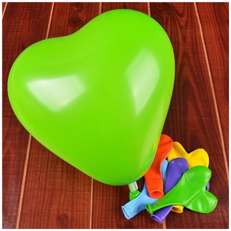 Szín: zöld - 10db/tétel Romantikus 12 hüvelykes 2,2g Red Love Heart Latex hélium lufi esküvői dekoráció Valentin-napi