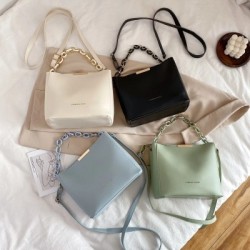 Fehér szín - Női lánctáska 2023 Trend egy válltáska Luxus Designer kézitáskák PUr Crossbody Messenger kézitáska női